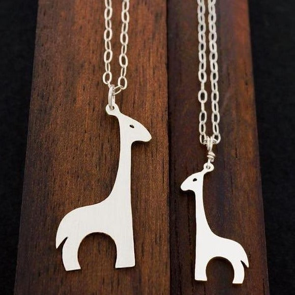Giraffe Necklace -Silver